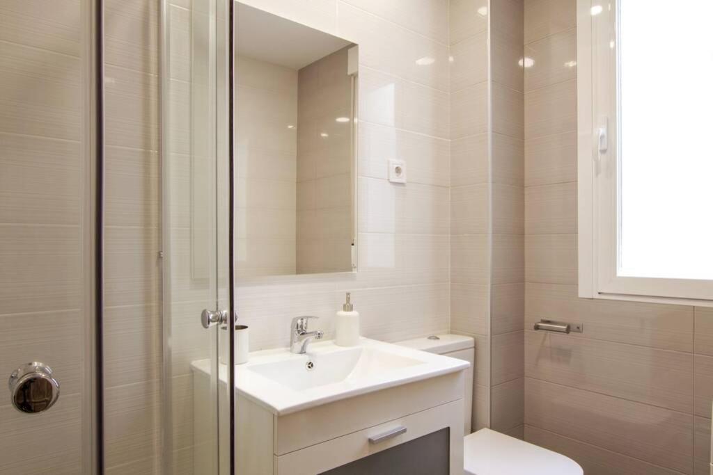 Sensacional Apartamento Junto A Palacio Real By Batuecas Madrid Luaran gambar